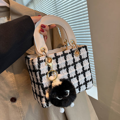 👜 Sac bandoulière tendance automne – Design original et texture laineuse
